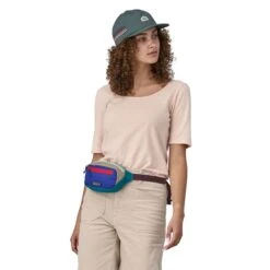 Patagonia Ultralight Black Hole Mini Hip Pack Patchwork Belay Blue 8 Patagonia Ultralight Black Hole Mini Hip Pack Patchwork Belay Blue -Samsoni Koffers Winkel image 2162