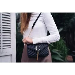 Charm London Belleville Schoudertas Zwart-zilver 12 Charm London Belleville Schoudertas Zwart-zilver -Samsoni Koffers Winkel image 2520