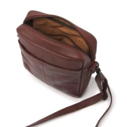 DR Amsterdam Tampa Schoudertas Bruin 9 DR Amsterdam Tampa Schoudertas Bruin -Samsoni Koffers Winkel image 2913